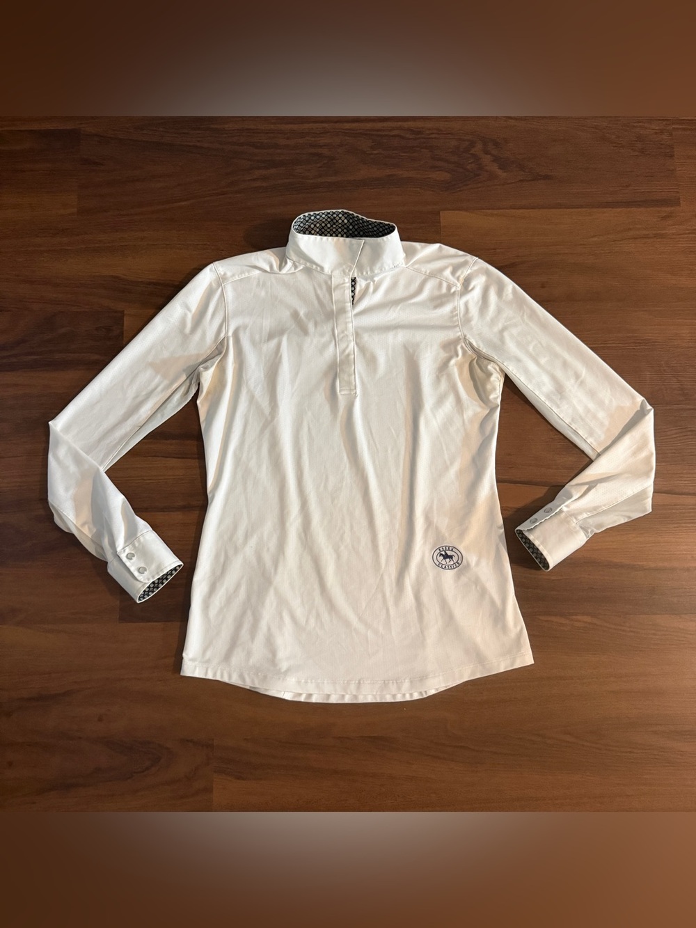 Women’s Medium White Essex Classics Long Sleeve Horseback Riding Show Shirt
